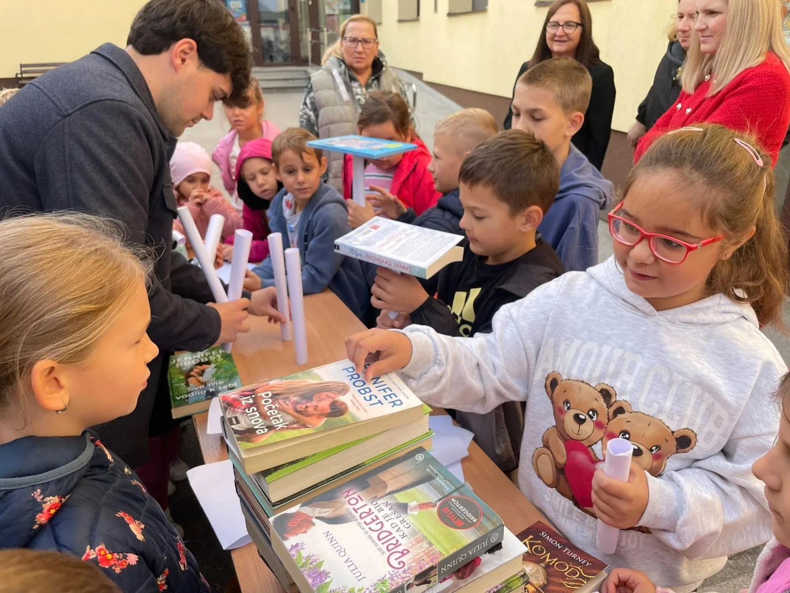 Znanstvena priča iz bibliobusa u DV "Fijolica" Prelog i OŠ Draškovec